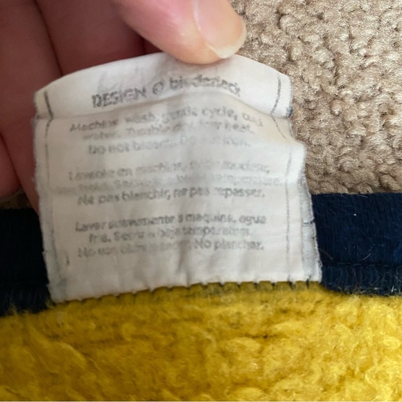 Vintage University Michigan Biederlack Stadium Fleece Blanket Throw 48”x 57” - Picture 5 of 5